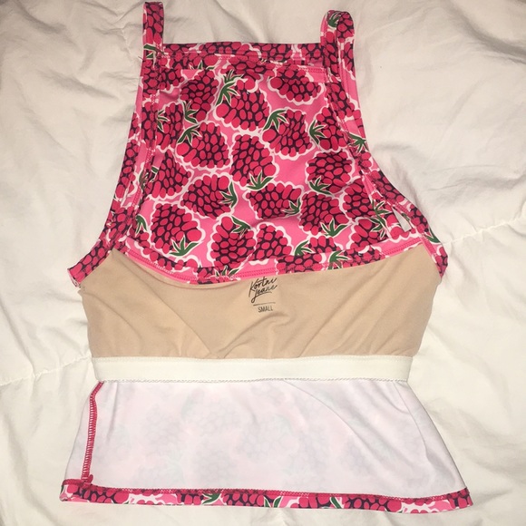 Nwot small old raspberries old high rise - Picture 3 of 3